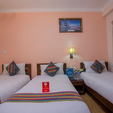 โอโย 11468 กาฏมัณฑุ เอมบาสซี โฮเต็ล Hotel กาฐมาณฑุ ภายนอก รูปภาพ